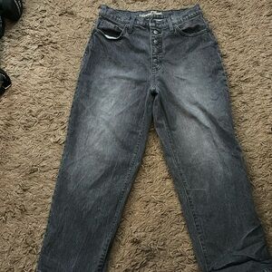 Women’s universal thread Jeans. Gray. Great condition.